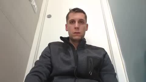 qwerty96cuck96 online show from January 2025 10:01:01 PM