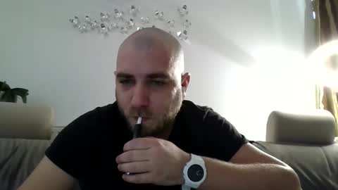 R0bila online show from March 2025 07:36:01 AM