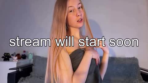 sweet Vivi online show from March 2026 04:28:02 AM