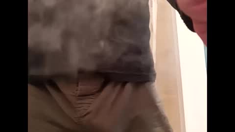 Snapshot of r27822204 chatting on December 2024 09:41:01 PM r2424 online show from December 2024 09:41:01 PM