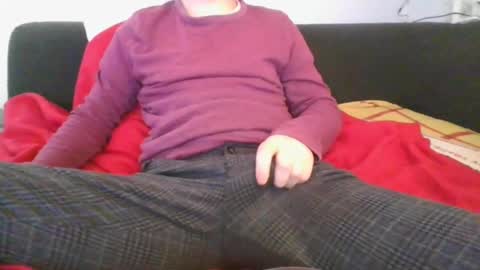 r3sam online show from January 2025 02:49:01 PM