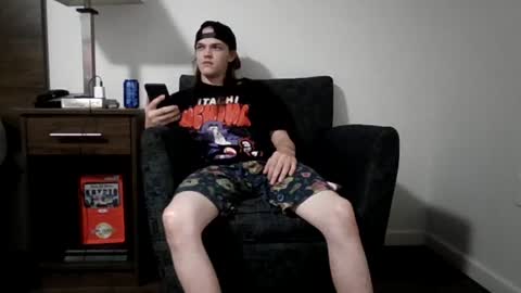 r_monkey583 online show from September 2025 04:01:01 AM