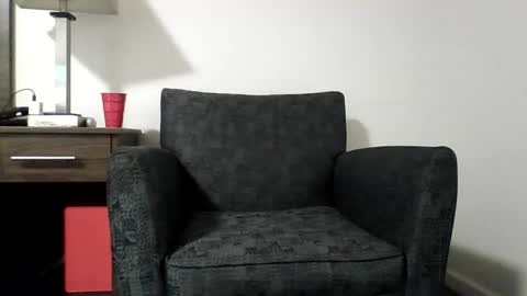 r_monkey583 online show from November 2025 03:18:02 PM