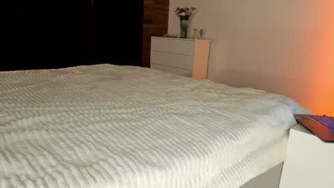 Sherryl online show from February 2026 06:30:01 PM