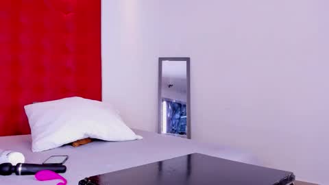  DALIANA  online show from November 2025 08:32:01 PM