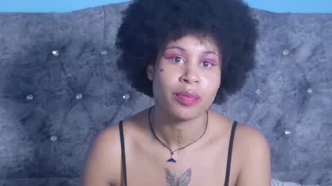 Snapshot of rachelannxd chatting on November 2025 02:01:02 AM RachelAnn online show from November 2025 02:01:02 AM