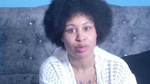 Snapshot of rachelannxd chatting on November 2025 02:32:02 AM RachelAnn online show from November 2025 02:32:02 AM