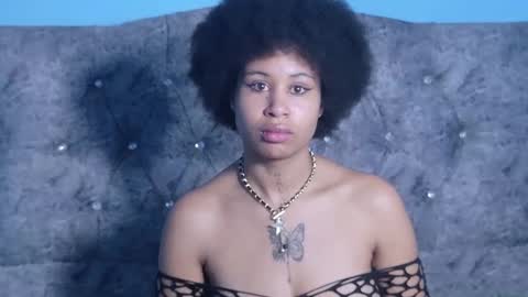 Snapshot of rachelannxd chatting on November 2025 02:32:02 AM RachelAnn online show from November 2025 02:32:02 AM