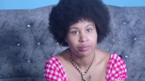 Snapshot of rachelannxd chatting on November 2025 03:23:01 PM RachelAnn online show from November 2025 03:23:01 PM