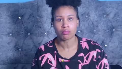 Snapshot of rachelannxd chatting on November 2025 02:25:01 AM RachelAnn online show from November 2025 02:25:01 AM