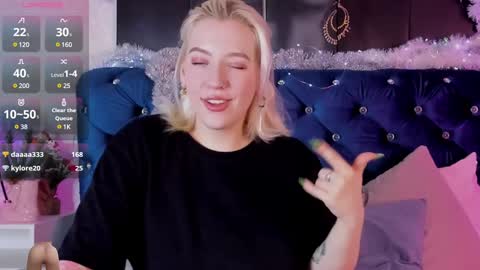 Snapshot of rachelcart chatting on December 2024 07:06:02 AM RachelCart online show from December 2024 07:06:02 AM