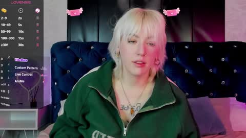 Snapshot of rachelcart chatting on January 2025 03:47:02 AM RachelCart online show from January 2025 03:47:02 AM