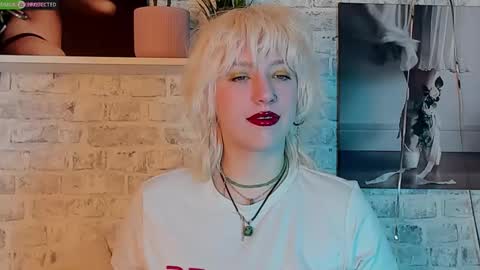 Snapshot of rachelcart chatting on March 2025 03:41:01 AM RachelCart online show from March 2025 03:41:01 AM