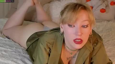 Snapshot of rachelcart chatting on October 2025 03:31:02 AM RachelCart online show from October 2025 03:31:02 AM