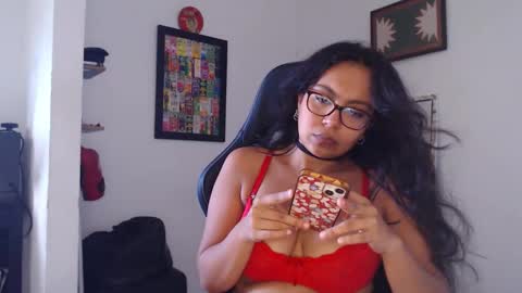 rachell_420 online show from November 2025 02:17:01 PM