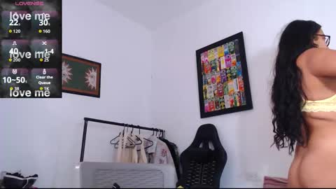 rachell_420 online show from December 2025 12:33:02 PM