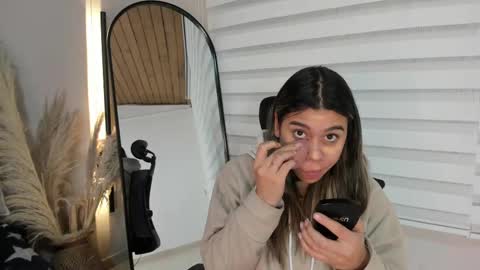 Snapshot of rachell_criss chatting on October 2025 04:16:01 AM Rachell online show from October 2025 04:16:01 AM