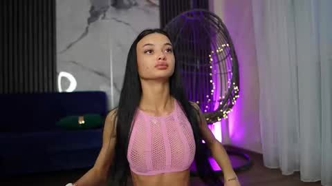 Ann online show from November 2025 05:13:02 AM