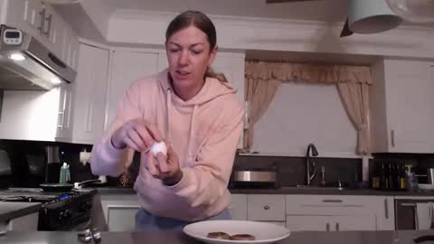 Racy Tracy online show from January 2026 02:21:02 PM