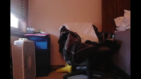 Snapshot of rado970 chatting on January 2025 02:46:01 PM Lauren online show from January 2025 02:46:01 PM