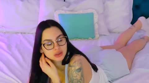 sweet peach online show from February 2026 07:04:02 AM