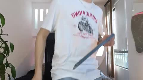 R A F A E L online show from October 2025 09:47:02 PM