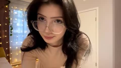 Riya online show from November 2025 10:09:01 AM