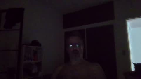 Snapshot of rafaelsel chatting on November 2025 02:11:02 AM Big Uncle Jungle online show from November 2025 02:11:02 AM