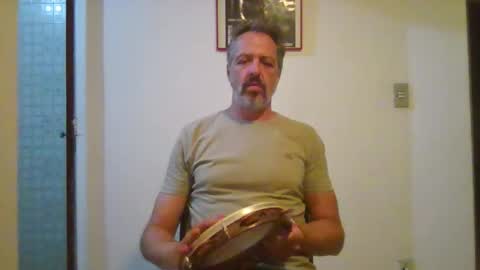 Snapshot of rafaelsel chatting on November 2025 12:44:02 AM Big Uncle Jungle online show from November 2025 12:44:02 AM