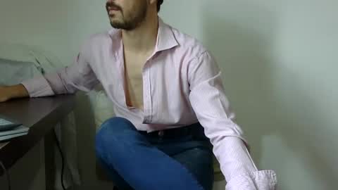 Snapshot of rafaelssk chatting on December 2024 02:02:01 PM elenacam online show from December 2024 02:02:01 PM