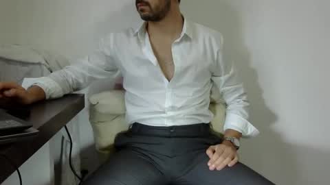 Snapshot of rafaelssk chatting on December 2024 10:08:01 AM elenacam online show from December 2024 10:08:01 AM