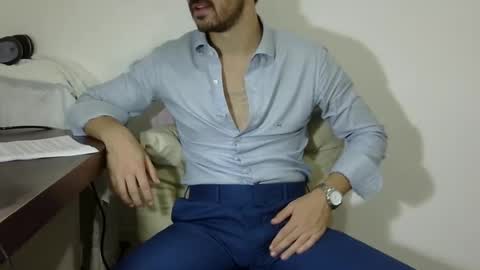 Snapshot of rafaelssk chatting on December 2024 10:30:02 PM elenacam online show from December 2024 10:30:02 PM