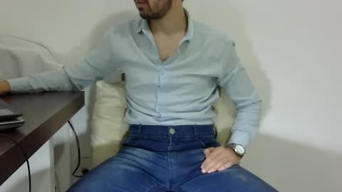 Snapshot of rafaelssk chatting on December 2024 11:00:02 AM elenacam online show from December 2024 11:00:02 AM