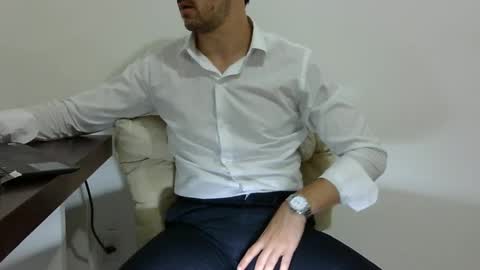 Snapshot of rafaelssk chatting on March 2025 11:27:02 PM elenacam online show from March 2025 11:27:02 PM