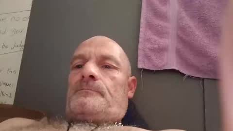 Snapshot of ragingzef69 chatting on January 2025 10:56:01 PM Bigthickdickinvic online show from January 2025 10:56:01 PM