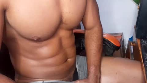 Snapshot of ragnar586 chatting on December 2024 07:01:01 PM Ragnar69 online show from December 2024 07:01:01 PM