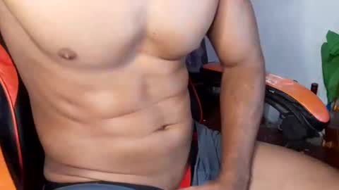 Snapshot of ragnar586 chatting on February 2025 06:34:02 PM Ragnar69 online show from February 2025 06:34:02 PM