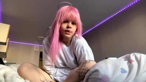 Eshly online show from April 2026 10:53:02 AM