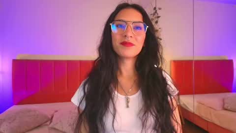 Raia online show from February 2026 03:21:02 AM