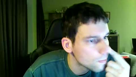 Snapshot of raimondo32 chatting on January 2025 04:46:01 PM Raimondo te Paste online show from January 2025 04:46:01 PM