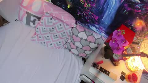 rainbow__coockie online show from December 2024 05:11:02 AM