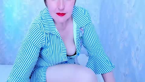 rainbowladyy online show from April 2026 01:47:01 PM