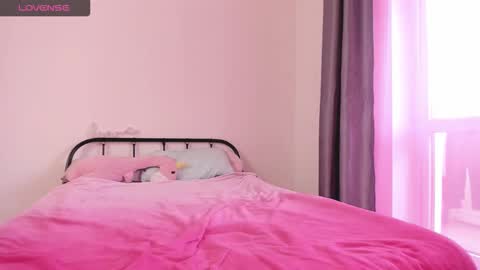 Joline and Alexa online show from October 2025 11:34:02 AM