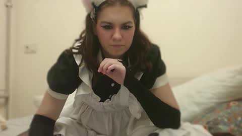 rainyvibe_ online show from September 2025 07:51:02 PM