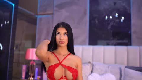 Raisa online show from September 2025 03:47:01 PM