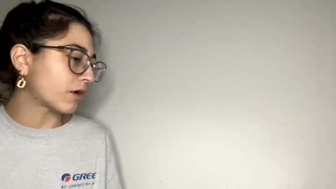 Ray Ray online show from January 2025 04:05:01 AM