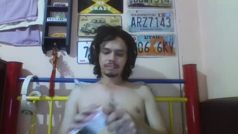 Snapshot of raku2386 chatting on January 2025 01:37:02 AM Ken online show from January 2025 01:37:02 AM