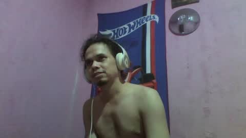 Snapshot of raku2386 chatting on September 2025 02:35:01 AM Ken online show from September 2025 02:35:01 AM