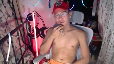 ralfhuge24 online show from February 2026 03:52:02 PM