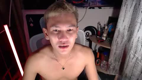 ralfhuge24 online show from March 2026 07:14:01 PM